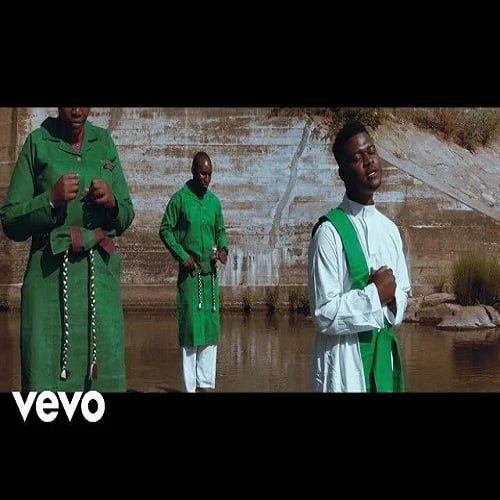 Mlindo The Vocalist Ft. Mthunzi MP4 Download Kuyeza Ukukhanya Video